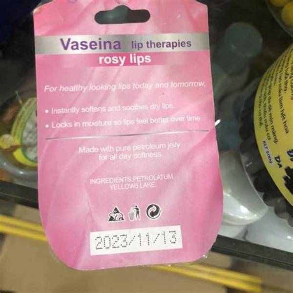 VASEINA LIP THERAPY ALL TYPES 7GM